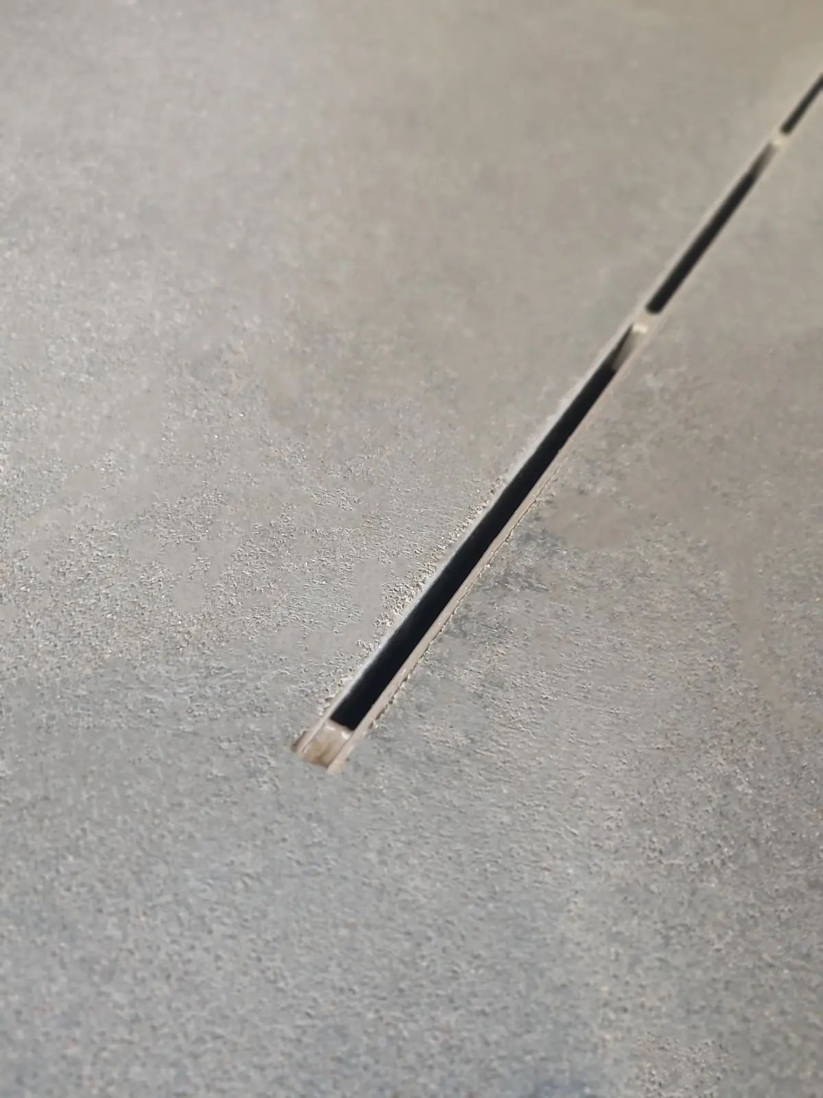 Rustfrit stål slids kanal til garage